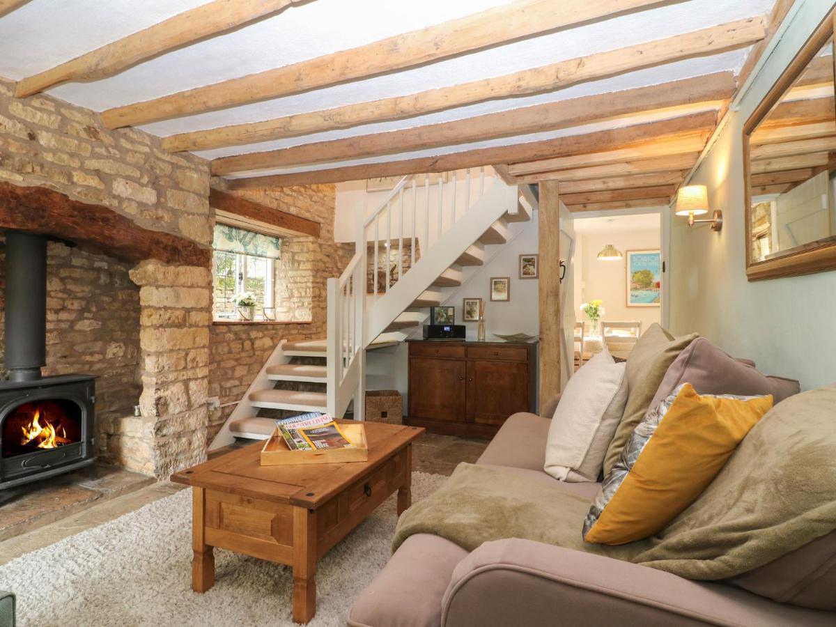 Tuesday Cottage Bourton-on-the-Water Exterior photo